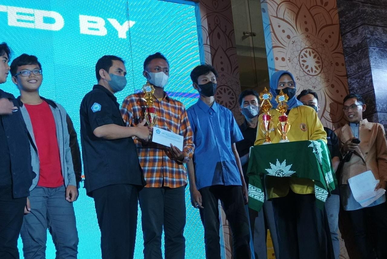 Juara Lomba Mobile Legend PCIPM Gubeng